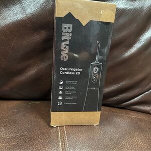 Bitvae Cordless C2 Oral Irrigator Water Flosser -‎ 3 Modes/6 Tips - Black - NEW*